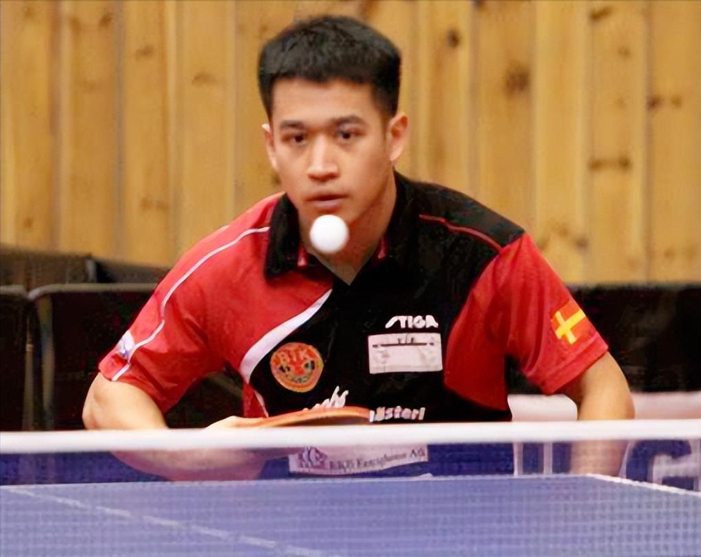 西队似乎陷 西队似乎陷