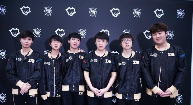 狂嘘和不满 狂嘘和不满